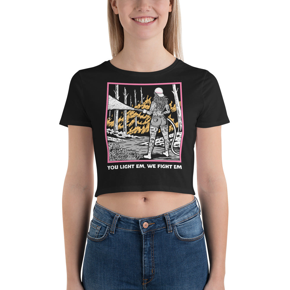 WE FIGHT EM-Women's Crop Top Tee